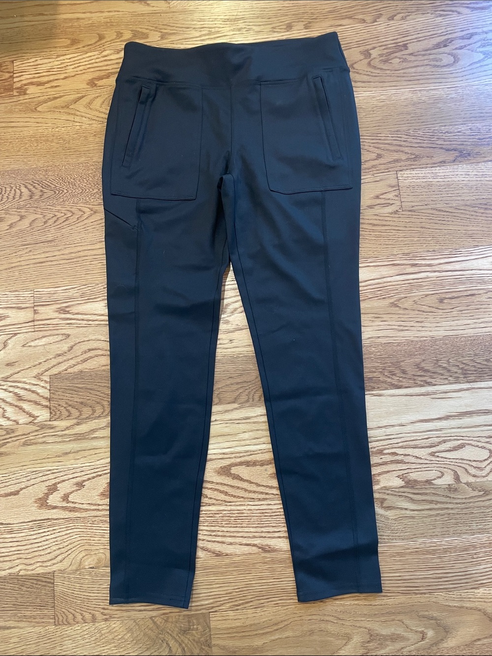 Women's Black Pull-On Stretch Leggings with Front Patch Pockets